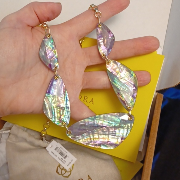 Kendra Scott lavender abalone McKenna necklace - Picture 2 of 2